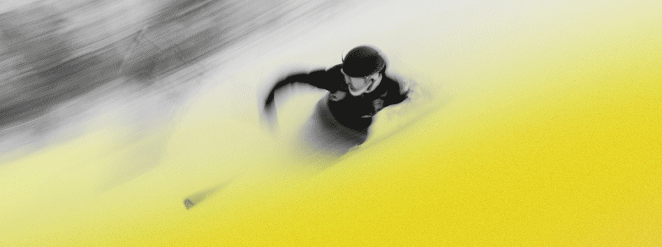 Animated image with a Bike and Snow rider that announces the launch of the Giro Winter Private Sale. There is text on the image saying Private Sale Black Friday.